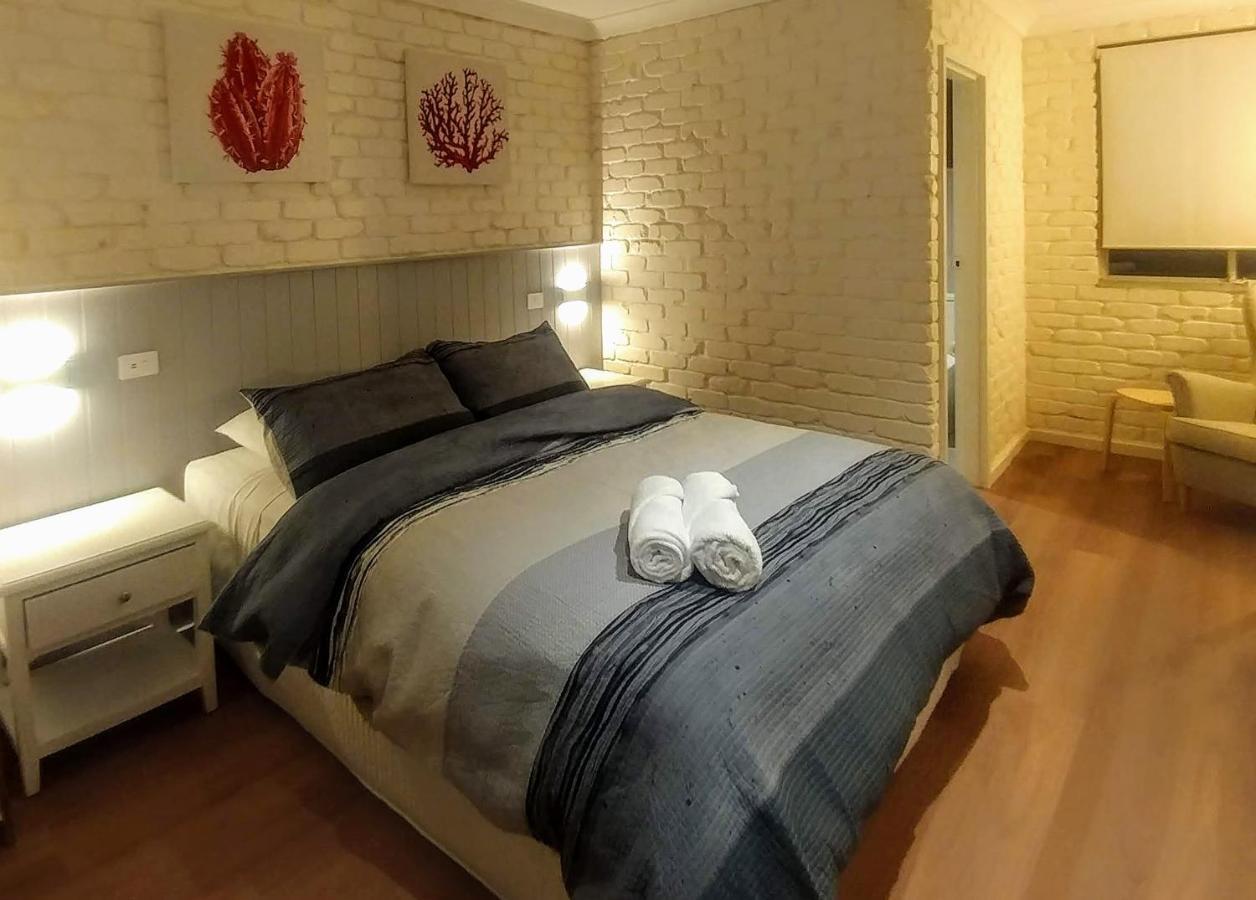 Bay House Motel Bateau Bay Ngoại thất bức ảnh